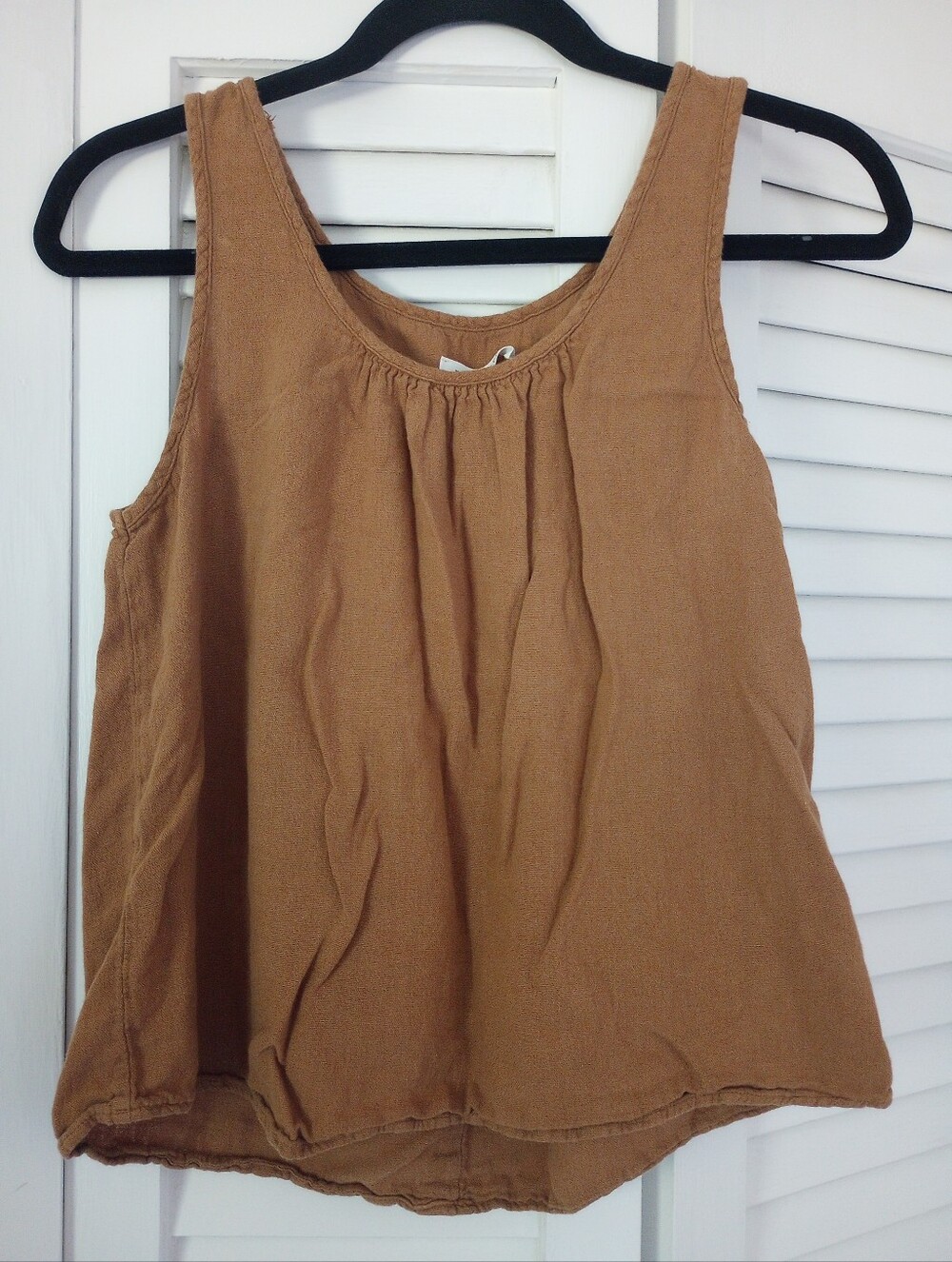 Neuflora Button Tank Top Medium